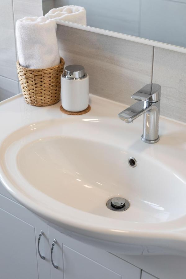 Spacious 2Bdr Apartment- Skyline View Zagreb Luaran gambar