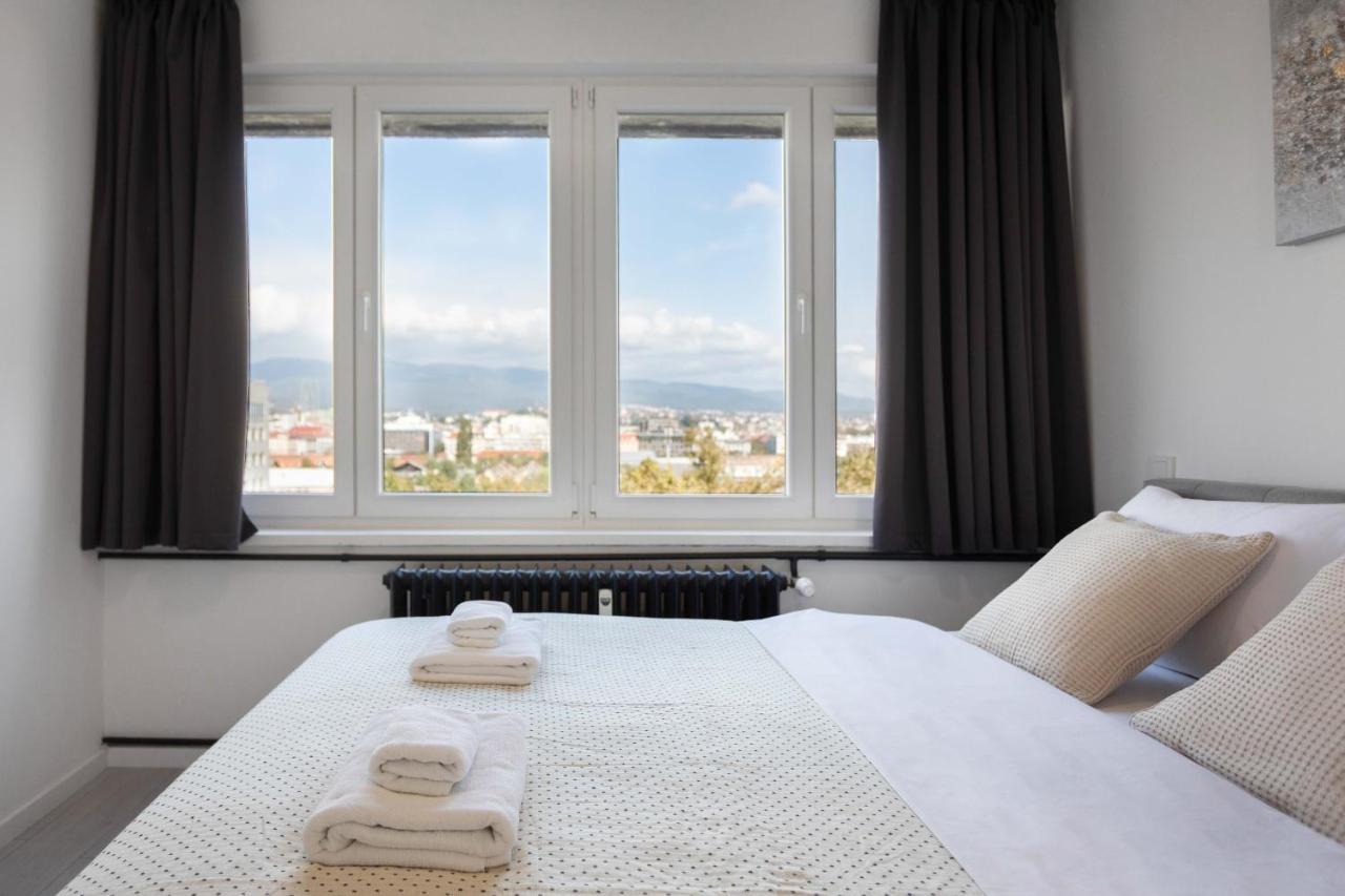 Spacious 2Bdr Apartment- Skyline View Zagreb Luaran gambar