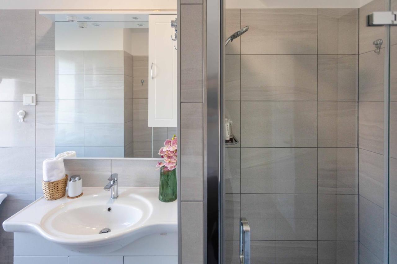 Spacious 2Bdr Apartment- Skyline View Zagreb Luaran gambar