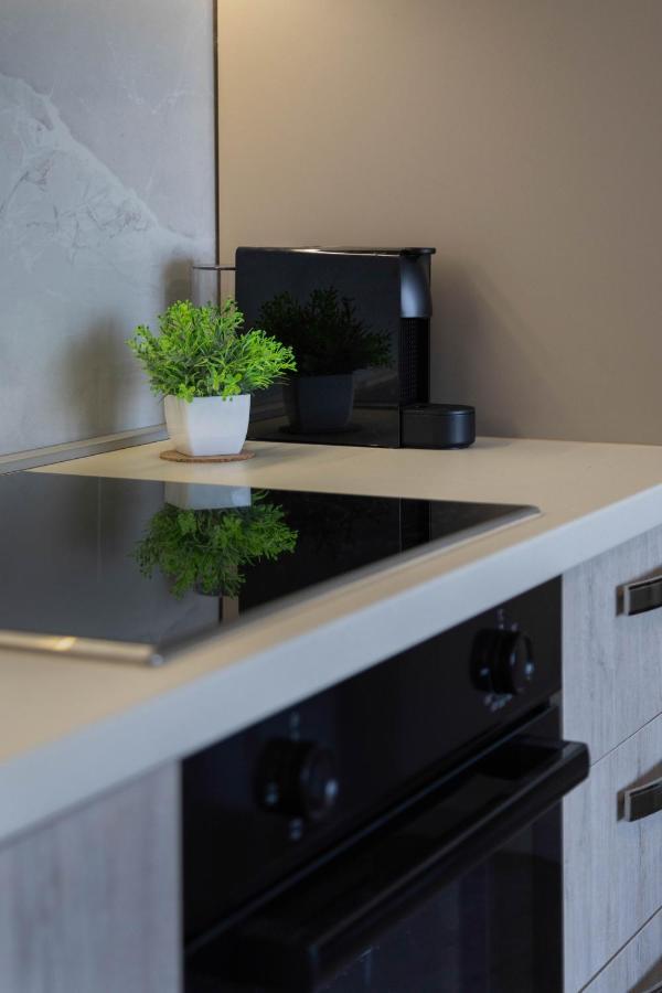 Spacious 2Bdr Apartment- Skyline View Zagreb Luaran gambar