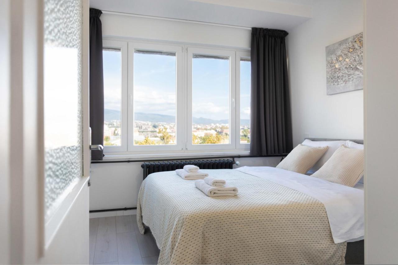 Spacious 2Bdr Apartment- Skyline View Zagreb Luaran gambar
