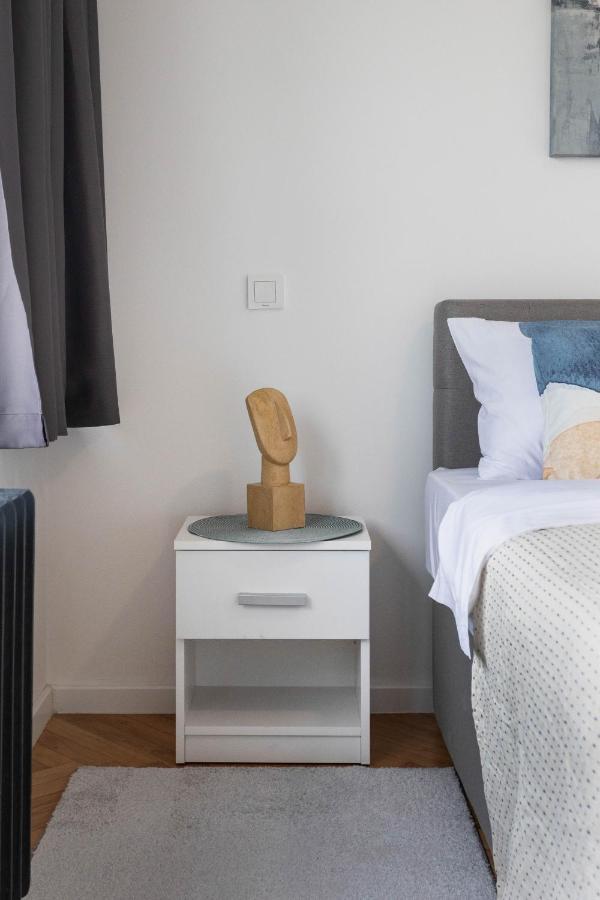 Spacious 2Bdr Apartment- Skyline View Zagreb Luaran gambar